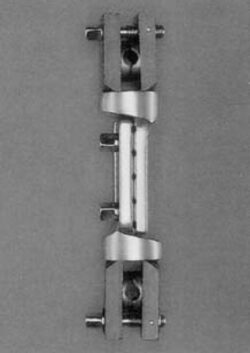 Universal Joint clamp for 5 pins and for 2 connecting rods / parallel